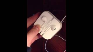 How to wrap  rewrap  rewrap  coil iPhone 5 Earbuds  Headphones [upl. by Emmalee390]