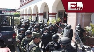 Fuerzas Federales resguardan Apatzingán  Todo México [upl. by Ydnamron490]