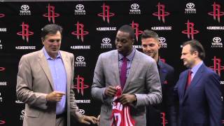 LIVE SATELLITE OFF AIR FEED OF DWIGHT HOWARD SIGNING WITH ROCKETS PRESS CONFERENCE [upl. by Aicenet126]