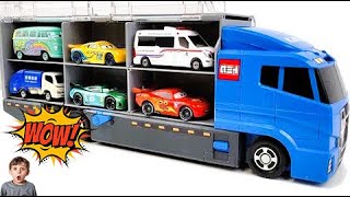 TOMICA 🚙 WORLDS BIGGEST Tomica Convoy Featuring 13 DIFFERENT Cars 🚗 Car Toy Kingdom [upl. by Gerbold]