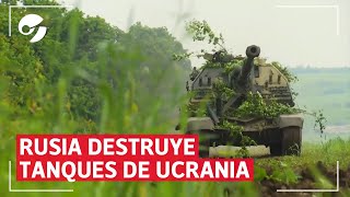 El ejército de Rusia DESTRUYE vehículos blindados de Ucrania y posiciones de defensa [upl. by Esiled]