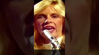 BETTE DAVIS EYES Kim Carnes 1981 [upl. by Ydoj]