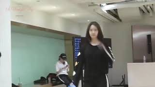 Yoona dance practice so wonderful day [upl. by Raleigh]