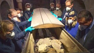 When Scientists Saw Inside This 350 Year Old Mummy’s Coffin They Discovered That He Wasn’t Alone [upl. by Atorod]