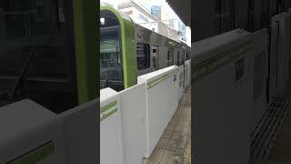 有楽町駅｜山手線（JR東日本E235系電車）外回り列車の発車。日本の鉄道。R611（東京都千代田区）Yamanote Line Yurakucho Station Tokyo JAPAN TRAIN [upl. by Manbahs656]