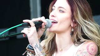 Paris Jackson quotHit Your Kneesquot live debut  BottleRock Napa Valley  May 27 2023 [upl. by Vaasta]