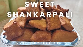 How to make Shankarpali in Kannada  Sankara Poli  How To Prepare Shankarpali  Sweet Shankarpali [upl. by Eleanora]