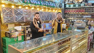 Khajoor hi khajoor Wholesale Market of Dry Fruits Customised Wedding Gift Boxes [upl. by Yeslrahc]