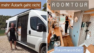 BESTER DIY Luxus Camper  Roomtour  Autarkes Raumwunder im Vanlife [upl. by Enelrahc]