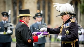 The Constable of the Tower of Londons Leaving Ceremony [upl. by Glass886]