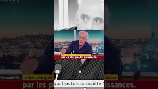 Philippe Poutou manque de tact  shorts [upl. by Jaimie720]