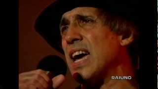 Adriano Celentano 94 concerto [upl. by Munster]