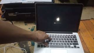 How to reset password MacBook how to clean password MacBook [upl. by Mohkos]