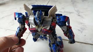 Transformers 4 Optimus Prime vs Galvatron Stop Motion Español Latino [upl. by Kessel]