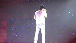 Super Junior Choi Siwon Solo Looking For The Day Super Show 3 Singapore [upl. by Publius]