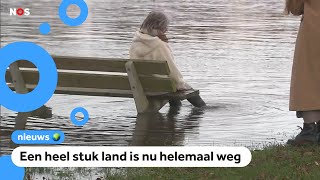 Het water in Nederland staat hoog en er komt meer [upl. by Nevla413]