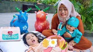 DRAMA MAIN DOKTER DOKTERAN DAN MAIN JUAL JUALAN  Salsa and Family [upl. by Notliw]