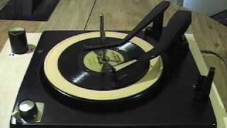 Cab Calloway Sings quotMinnie the Moocherquot 78RPM HeathKit RP3 Glaser Steers GS77 [upl. by Nodal]