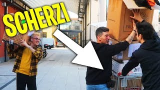 SCHERZI STUPIDI DA FARE CON I MATES [upl. by Inajna]