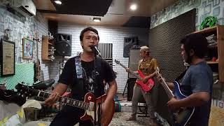 KOKEN BAND  LEPASKAN DIRIKU COVER J ROCK [upl. by Chapell]