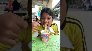 Fariz makan pop mie eh ada kk farel shorts [upl. by Ecnedac]