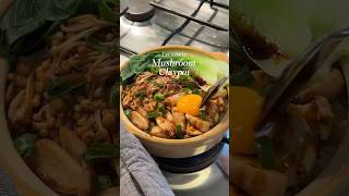 Easy Vegetarian Mushroom Claypot [upl. by Attenod]