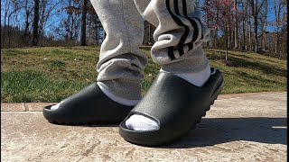 YEEZY Slides  Dark Onyx  Sizing Information amp Color Comparison [upl. by Uphemia832]