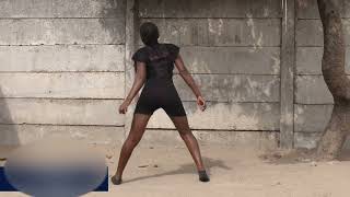 zim girl dancing to enzo ishal nhaimi ndionereiwo [upl. by Ffej]