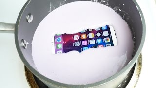 How Does an iPhone 7 React In Boiling Oobleck [upl. by Shipp]