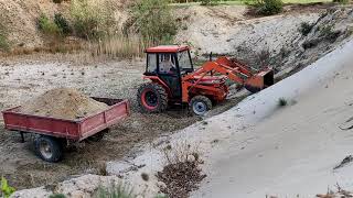 Kubota l2850 ładowanie piachu [upl. by Atirahs]