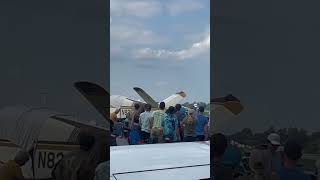 Plane acrobats  ￼ landing ￼ Oshkosh airventure Day 3 [upl. by Aiken]