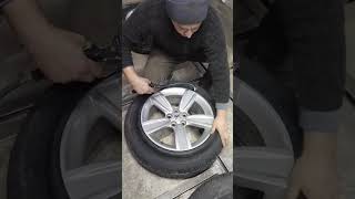 tires wheel rims tire fitting life hack [upl. by Assiren]