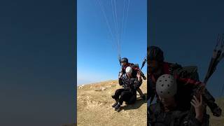 Are ye ladkinya bhagti kyu nhi birbillingparagliding paraglidinglife subscribe shorts virel [upl. by Clance]