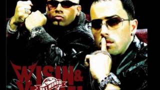 Wisin amp Yandel quotFuera De Basequot Pal Mundo [upl. by Ogu]