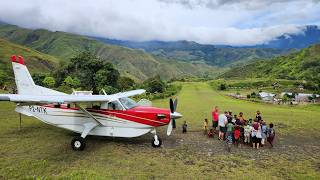 Rate this Landing 110 Tense Crosswind Mountain Landing [upl. by Thurmann]