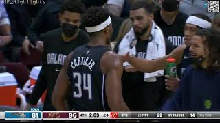 Wendell Carter Jr throws down a ferocious slam throws his glasses and gets ejected shorts [upl. by Nylrebmik]