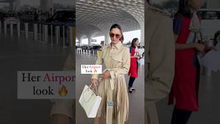 Kiara Advani turning the airport runway into her personal style statement buzzzookaspotting [upl. by Nari]