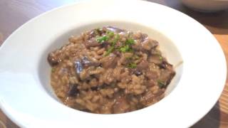 Risotto de setas y queso Parmesano  Recetas de arroces ✅ [upl. by Bremble]