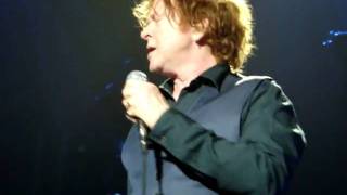 Simply Red  Holding Back the Years Live  HMH Amsterdam 210409 [upl. by Reed]