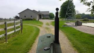 John Deere 50 Hauling Wagons amp John Deere 5085M Blowing Haylage [upl. by Koral87]