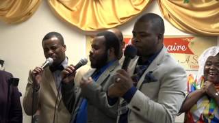 Groupe soldats de Christ en action Adoration Part 4 par Fr Wilbert Joinvil [upl. by Griff810]