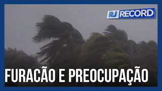 Autoridades americanas e brasileiras estão em alerta máximo preocupados com furação Milton [upl. by Jochebed909]