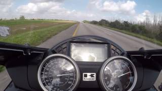 Zx14r vs zx10r [upl. by Ahsinauq]