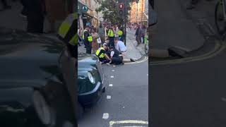 A Shop thief caught in Oxford Street yesterday london [upl. by Kilbride177]