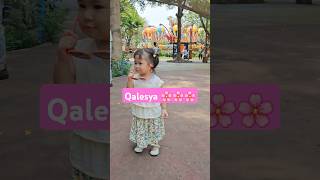 Qalesya mimahqalesya cute music cocomelon [upl. by Nailluj]