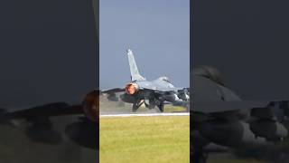 UP CLOSE amp LOUD F16 FULL AFTERBURNER TAKE OFF f16 usaf cobrawarrior [upl. by Mw]