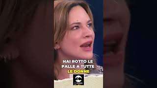 Asia Argento perde la pazienza con Senaldi“Ti metto il tacco in boccaquotasiaargento shorts scontro [upl. by Enra863]