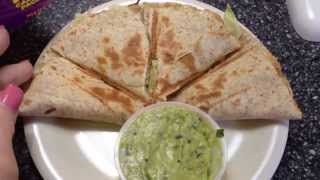 How to make a LOW Point Chicken amp Cheese Quesadilla in 5 Minutes or Less [upl. by Anide]