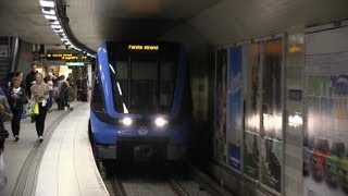 C20 Tunnelbanans gröna linjen vid Tcentralen i Stockholm [upl. by Leugimesoj]