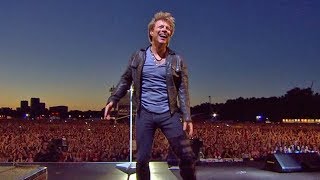 Bon Jovi  Livin on a Prayer Hyde Park 2011 [upl. by Crispas]